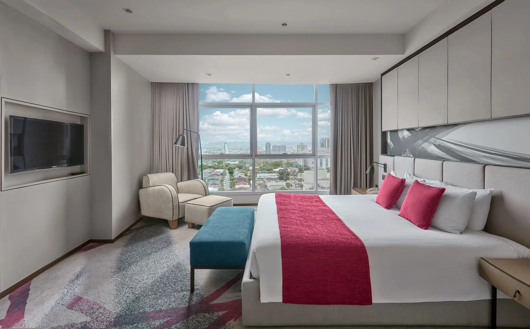 IMG_6591 One Bedroom Suite in Crowne Plaza Manila Galleria by Artem Levy at Vipixel Productions